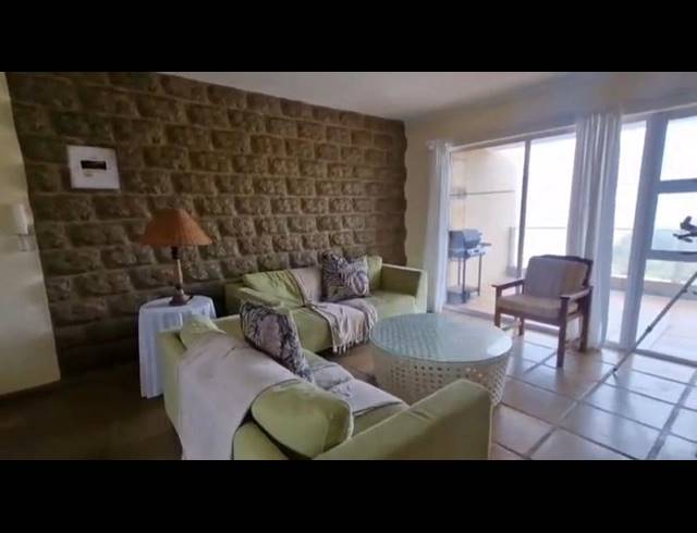 2 BEDROOM APARTMENT FOR SALE IN MARGATE BEACH